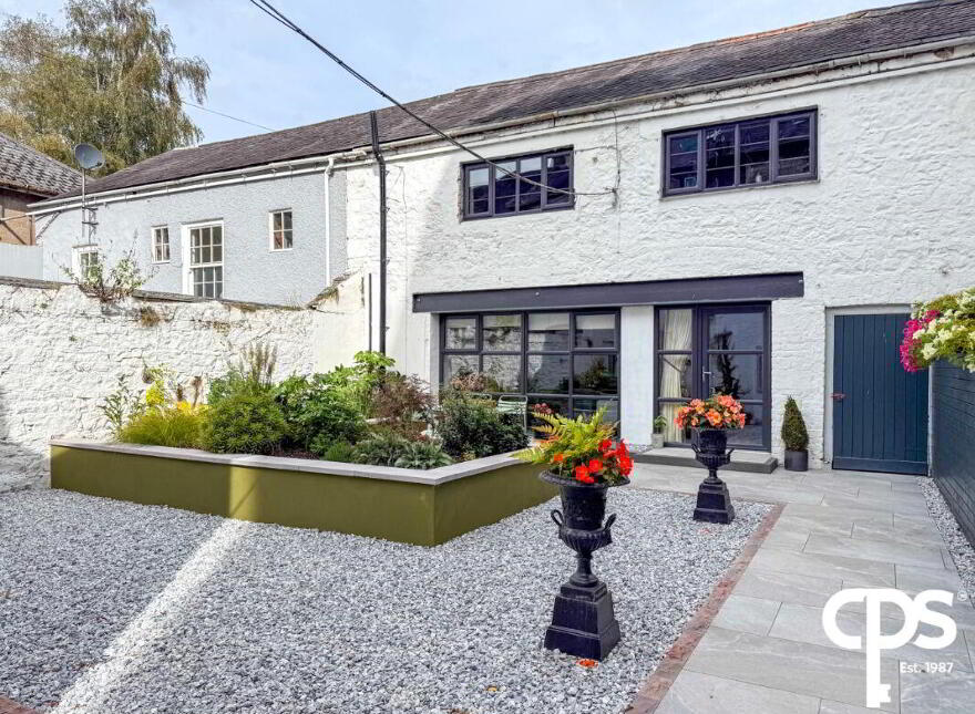 11a Beresford Row, Armagh, BT61 9AU