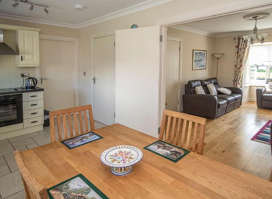 31 Waters Edge, Knockateemore, Dungarvan, X35RF34