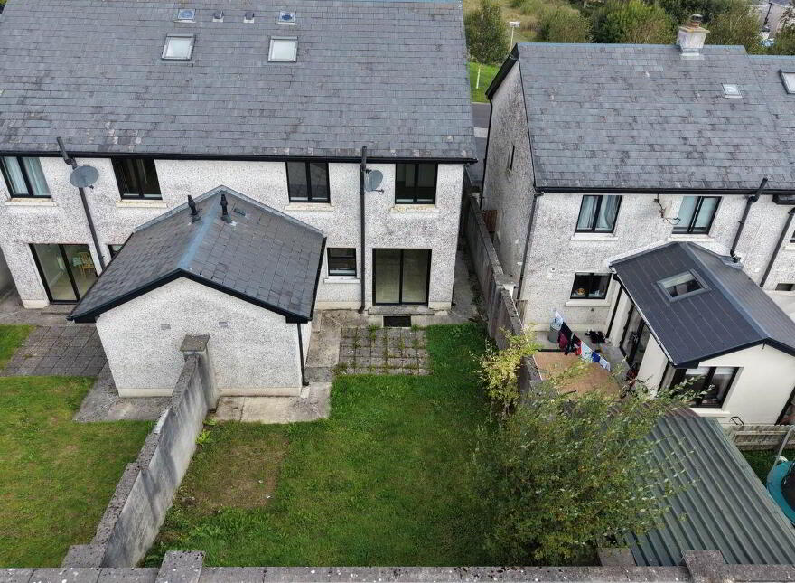 28 Beechlawn Heights, Ballinasloe, H53Y171