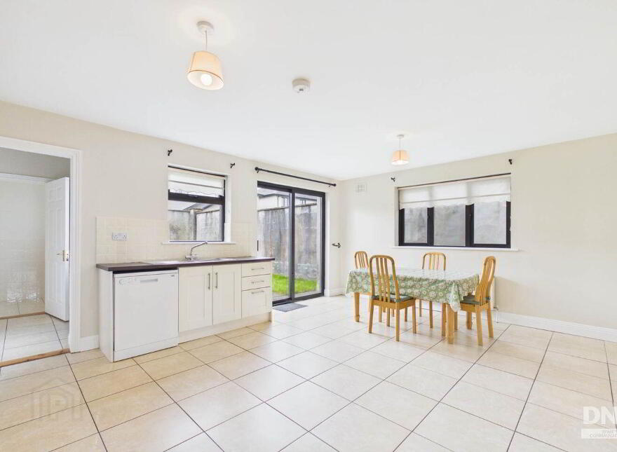 29 Beechlawn Heights, Ballinasloe, H53PY57