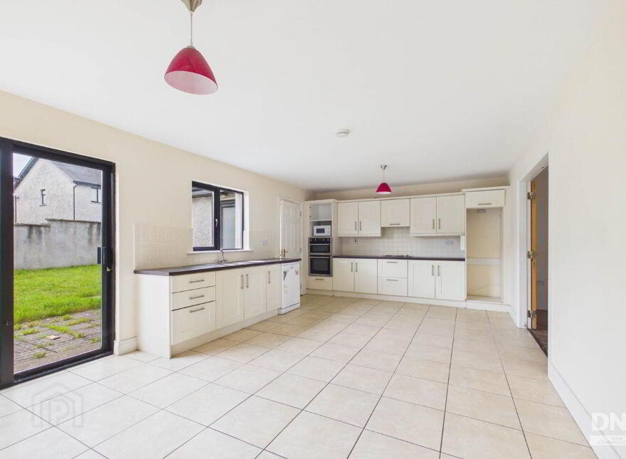 32 Beechlawn Heights, Ballinasloe, H53KN61