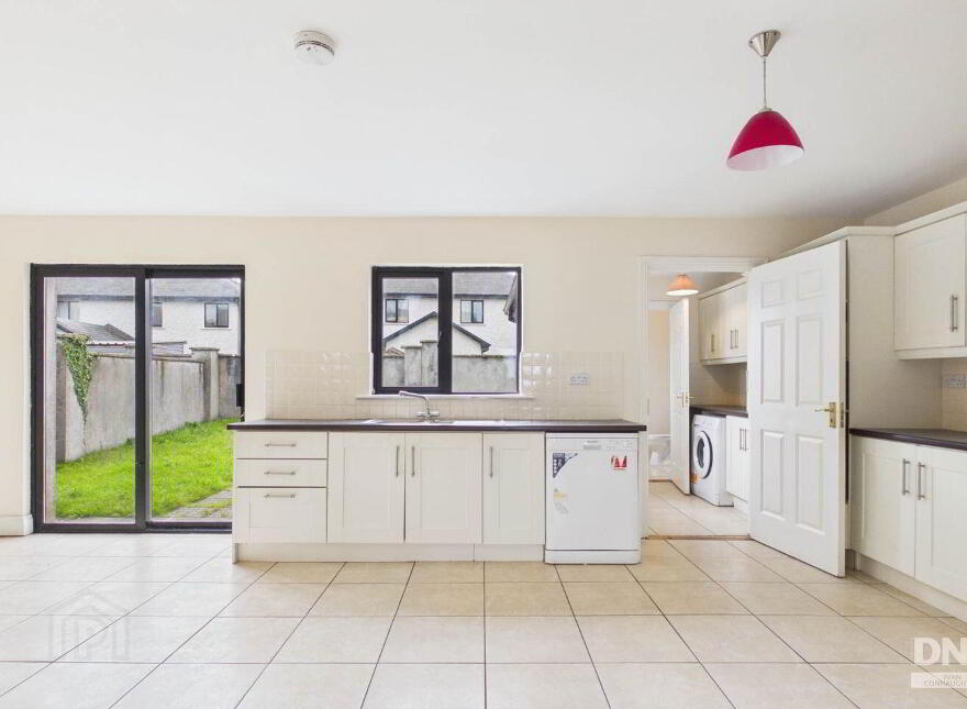 32 Beechlawn Heights, Ballinasloe, H53KN61