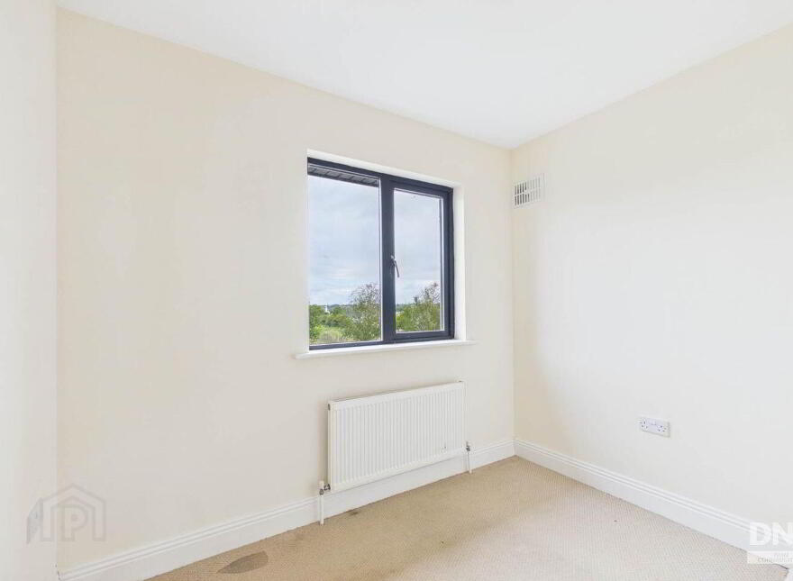32 Beechlawn Heights, Ballinasloe, H53KN61