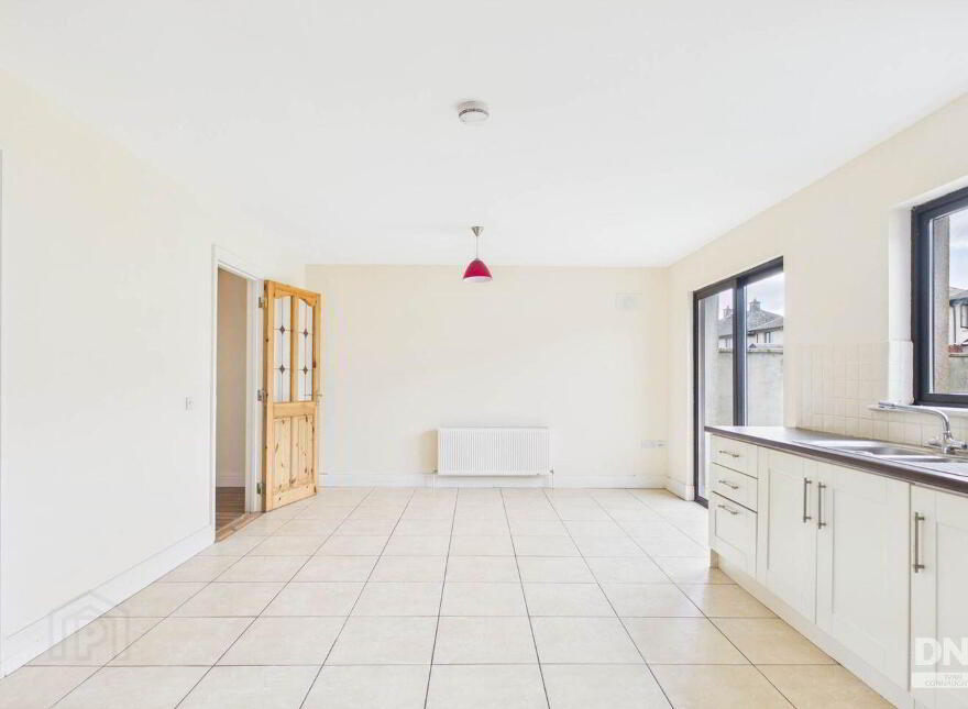 32 Beechlawn Heights, Ballinasloe, H53KN61