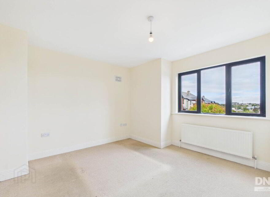 32 Beechlawn Heights, Ballinasloe, H53KN61