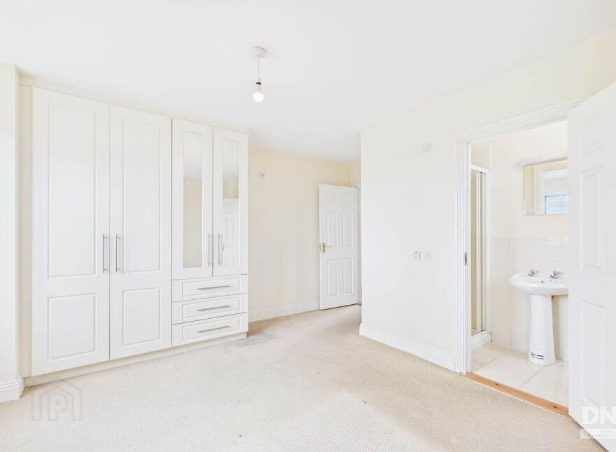 32 Beechlawn Heights, Ballinasloe, H53KN61