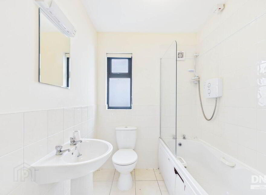 32 Beechlawn Heights, Ballinasloe, H53KN61