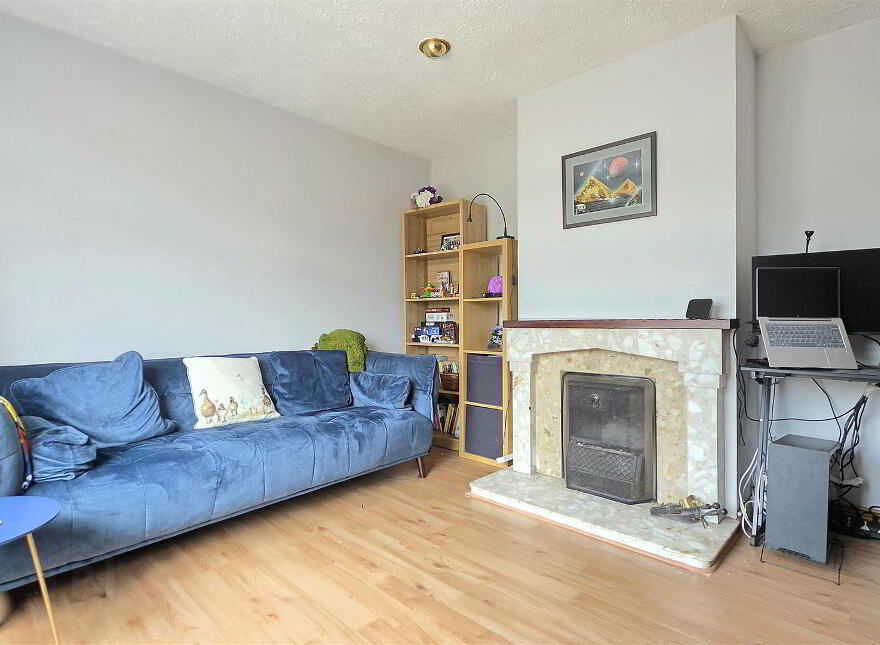 12 Marlborough Close, Carrickfergus, BT38 7RY