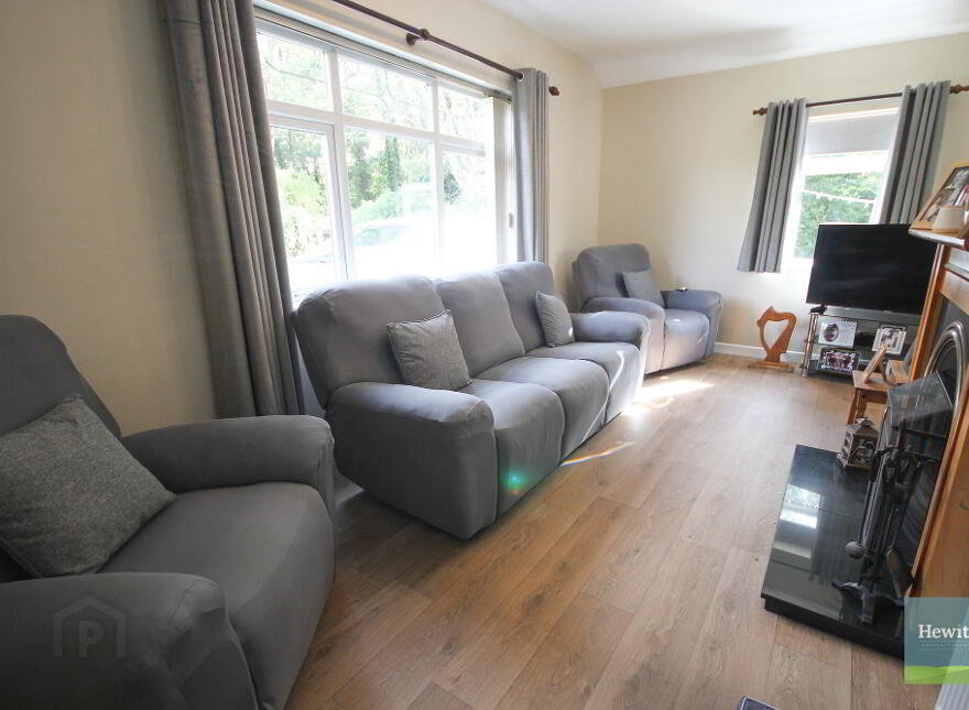 155 Ennislare Road, Armagh, BT60 2PX