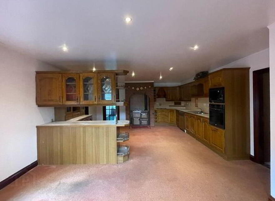 Knock Road, Ballyhaunis, F35TW83