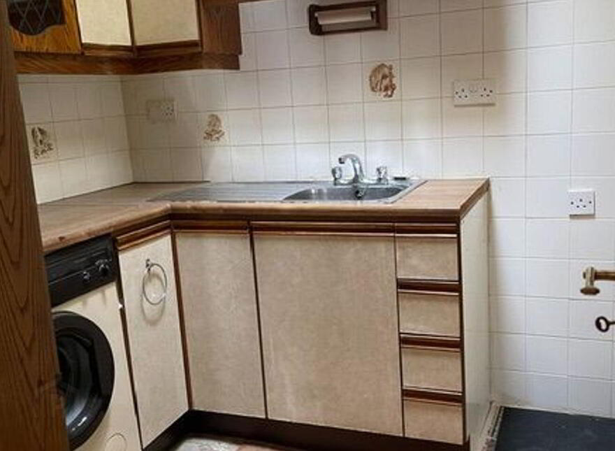 Knock Road, Ballyhaunis, F35TW83