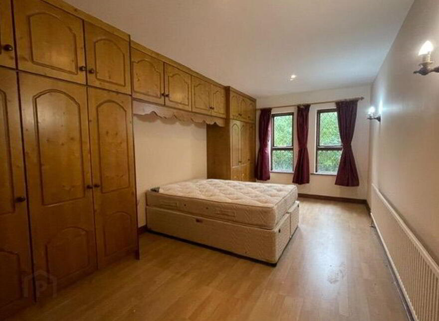 Knock Road, Ballyhaunis, F35TW83