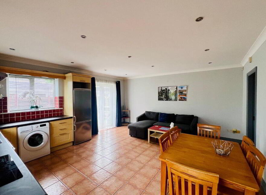 1 Tur Eanna, Clybaun Road, Knocknacarra, H91RR92