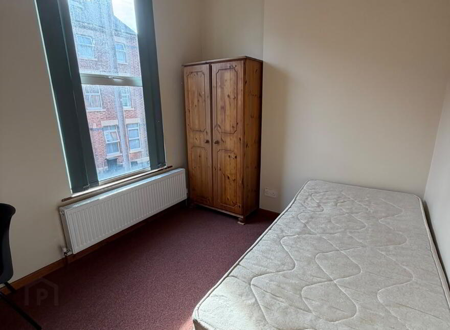 2, 35 Wellesley Avenue, Belfast, BT9 6DG