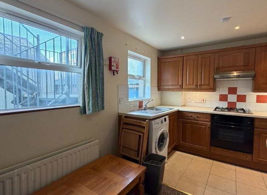 2, 35 Wellesley Avenue, Belfast, BT9 6DG