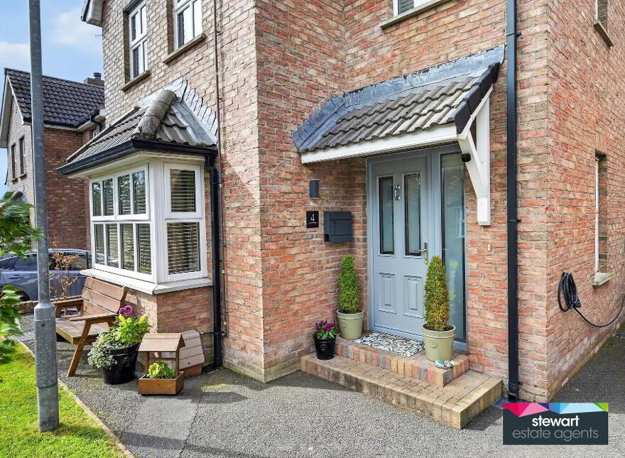 4 Broomhill Grove, Ballymacbredan Road, Magheralin, BT67 0GY