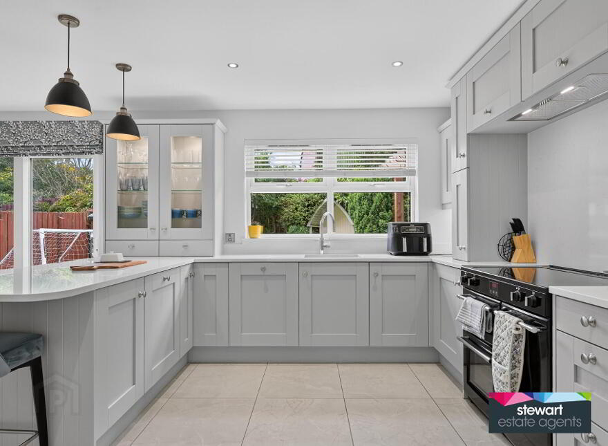 4 Broomhill Grove, Ballymacbredan Road, Magheralin, BT67 0GY