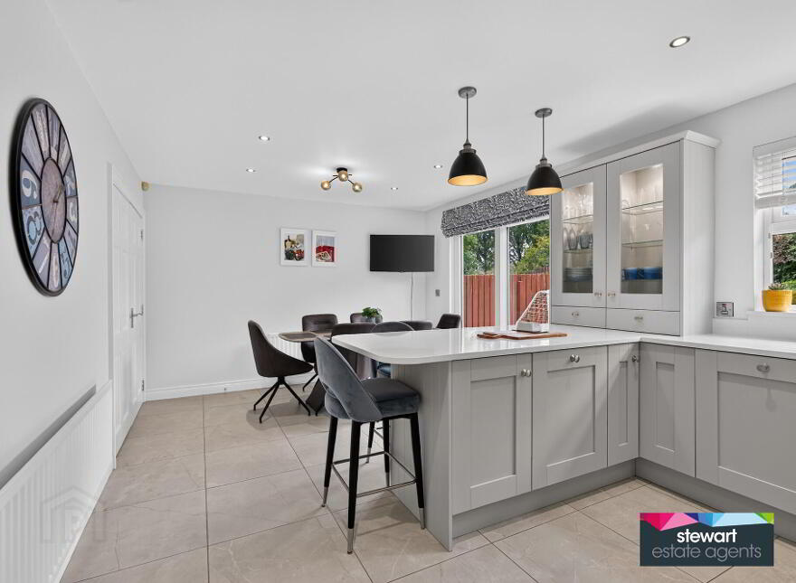 4 Broomhill Grove, Ballymacbredan Road, Magheralin, BT67 0GY