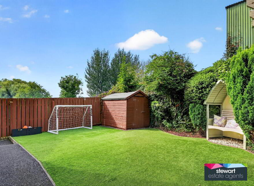 4 Broomhill Grove, Ballymacbredan Road, Magheralin, BT67 0GY