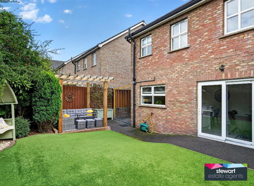 4 Broomhill Grove, Ballymacbredan Road, Magheralin, BT67 0GY