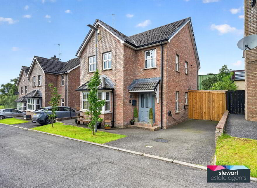 4 Broomhill Grove, Ballymacbredan Road, Magheralin, BT67 0GY