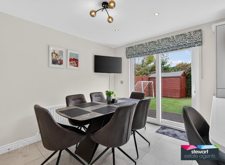 4 Broomhill Grove, Ballymacbredan Road, Magheralin, BT67 0GY