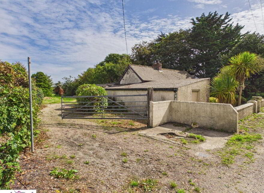 Cottage On Circa 3.06 Acres At Grayrobin, Tomhaggard, Y35E4Y1