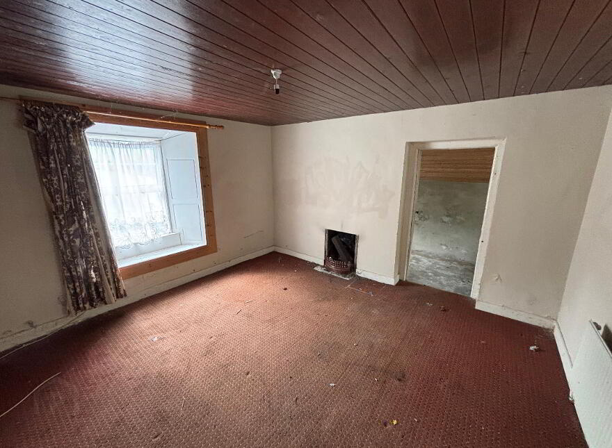 The Glen, Windgap, R95E671