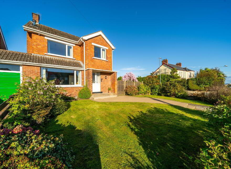 38 Newtownards Road, Bangor, BT20 4BP