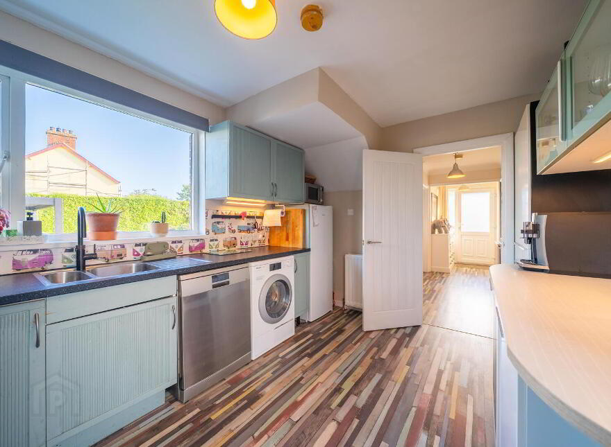 38 Newtownards Road, Bangor, BT20 4BP
