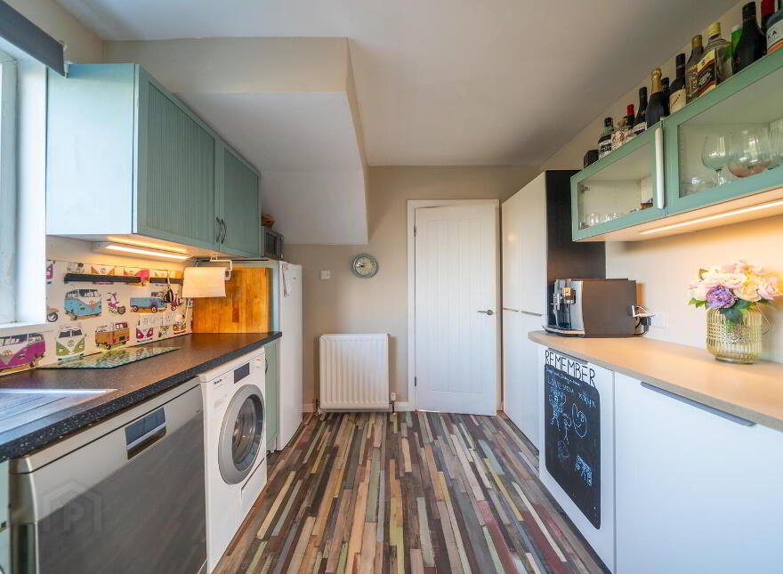 38 Newtownards Road, Bangor, BT20 4BP