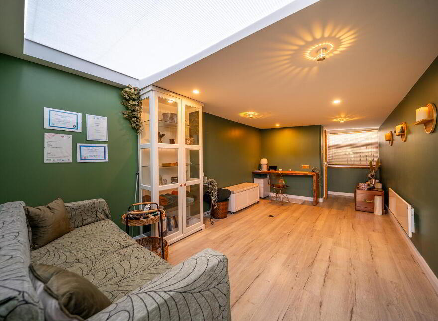 38 Newtownards Road, Bangor, BT20 4BP