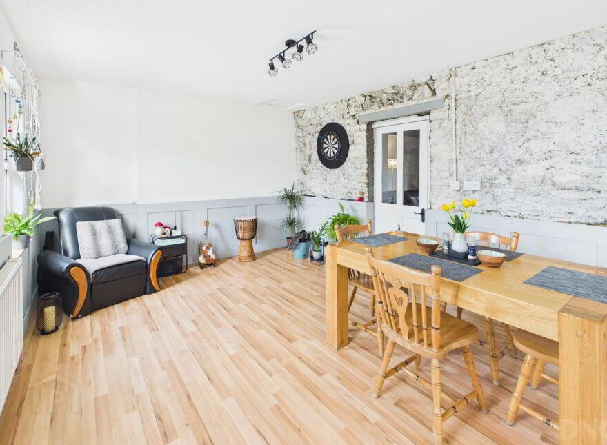 The Old Farmhouse, Annagharvey, Ballinagar, R35EA00