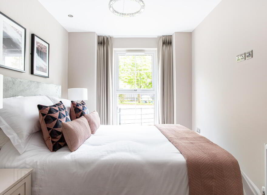 Lesley Park Royal, 1 Rosepark Gardens, Belfast, BT5 7LW