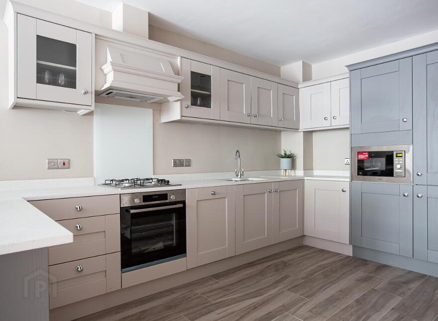 Lesley Park Royal, 1 Rosepark Gardens, Belfast, BT5 7LW