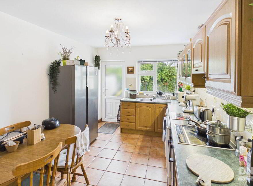 9 Quinn Villas, Ballaghaderreen, F45HF53