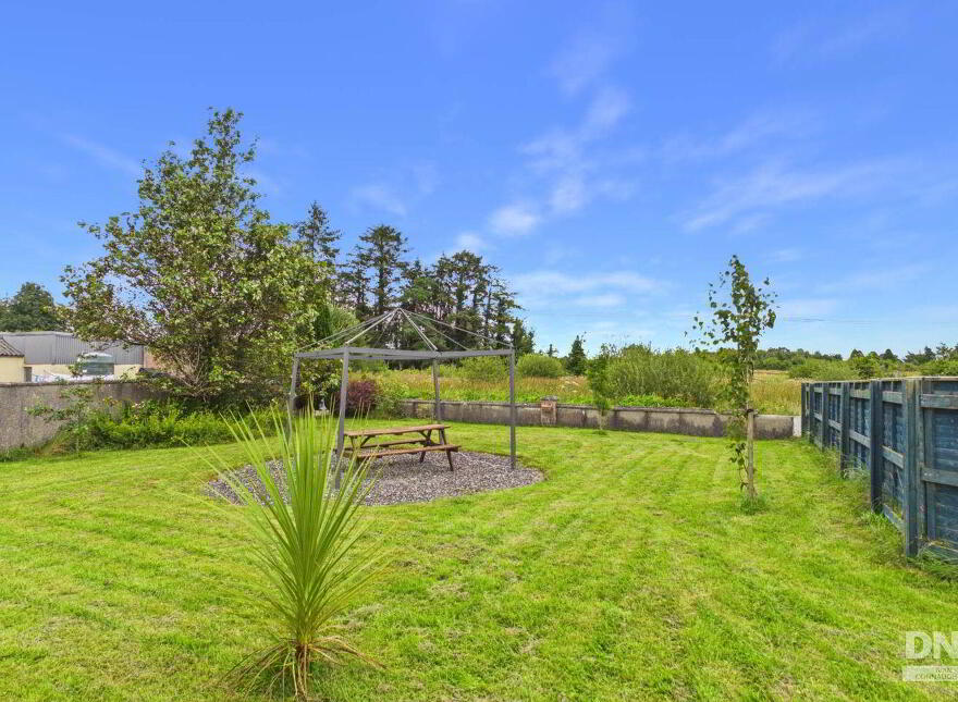 9 Quinn Villas, Ballaghaderreen, F45HF53