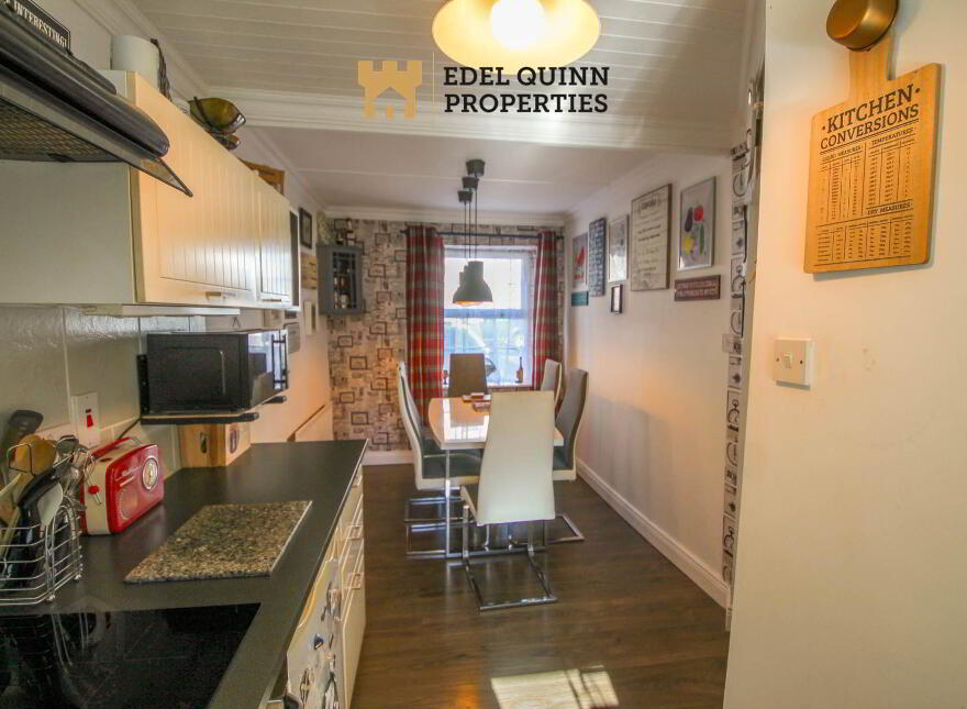 Saint Seuan`s, Main Street, Mountcharles, F94A7Y2