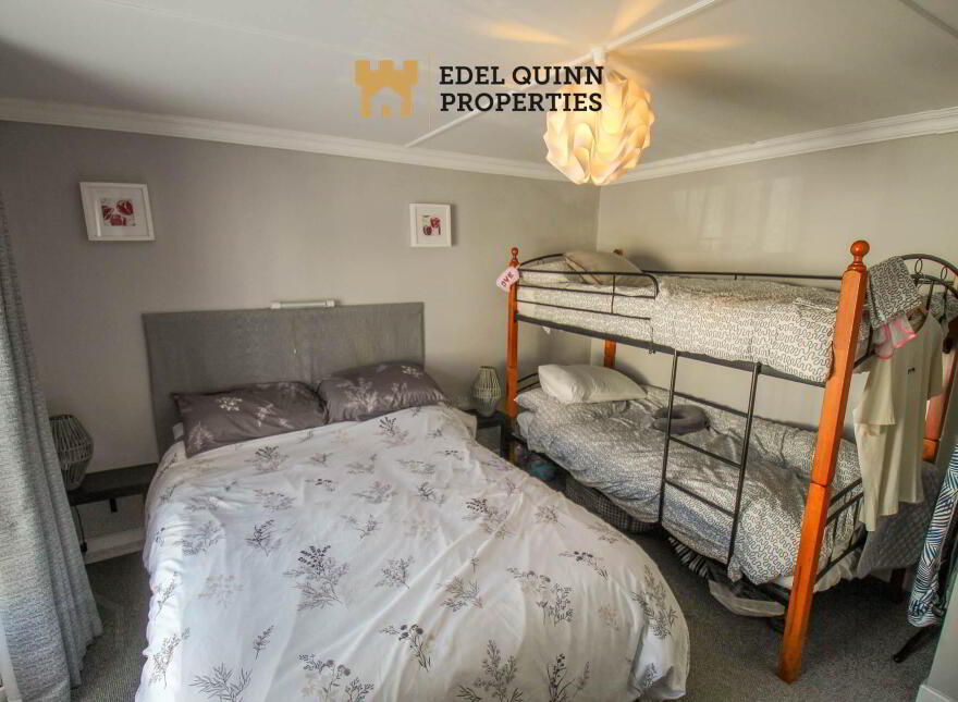 Saint Seuan`s, Main Street, Mountcharles, F94A7Y2