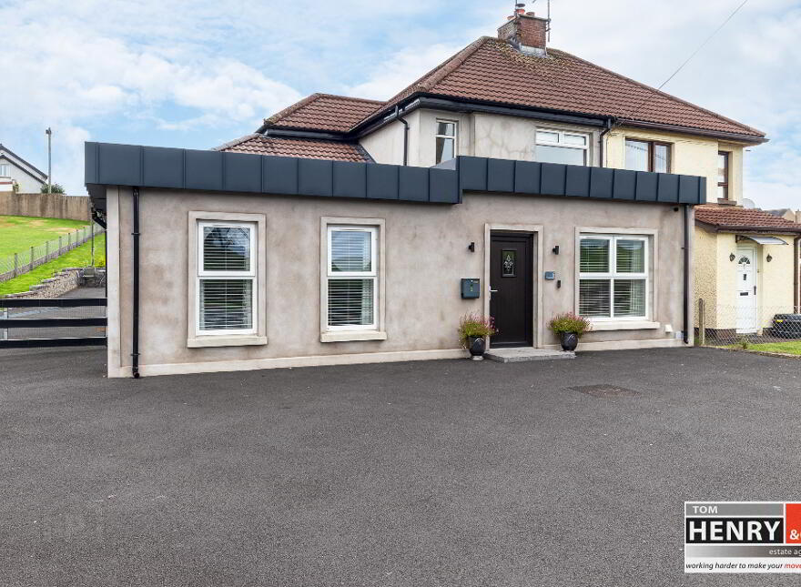 6 Lough Terrace, Newmills, Dungannon, BT71 4ER