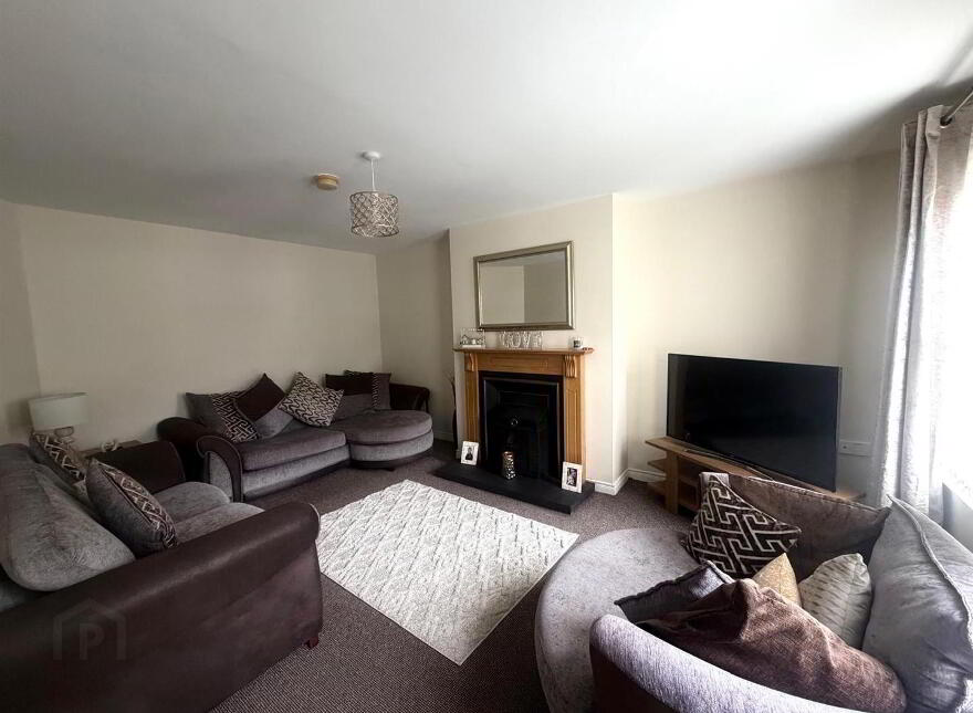 48 Brook Manor, Magheramason, L'Derry, BT47 2GD