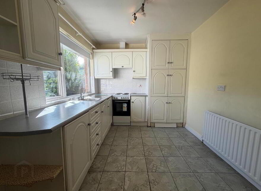 28 Seventree Road, Waterside, L'Derry, BT47 5QH