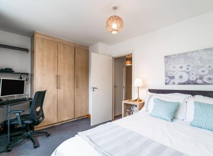 25 Belarmine Place, Stepaside, D18HX21