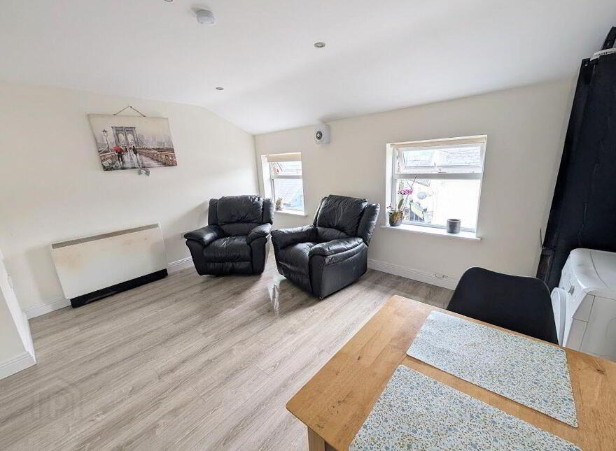 Apartment 6 6 McDonagh Street, Nenagh, E45DH90
