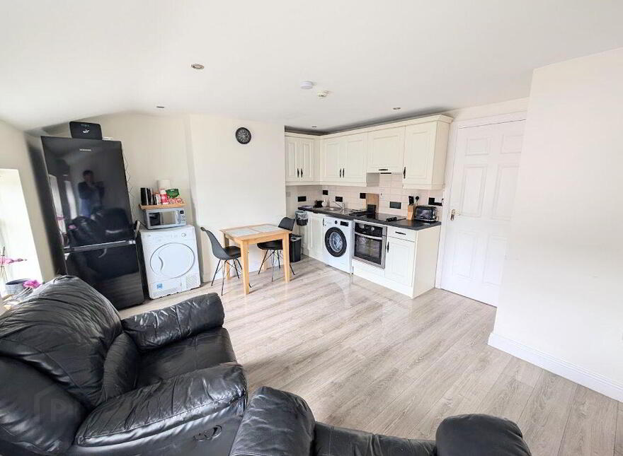 Apartment 6 6 McDonagh Street, Nenagh, E45DH90