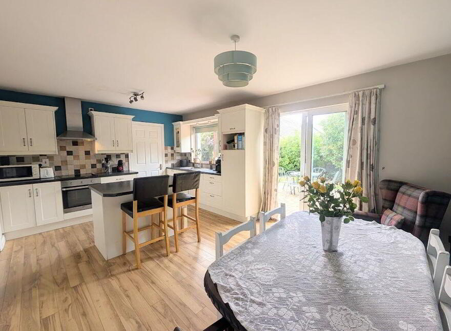 3 Coill Fuinseoige, St Conlan's Road, Nenagh, E45H966