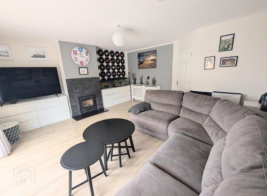 72 The Avenue, Drummin Village, Nenagh, E45HN81