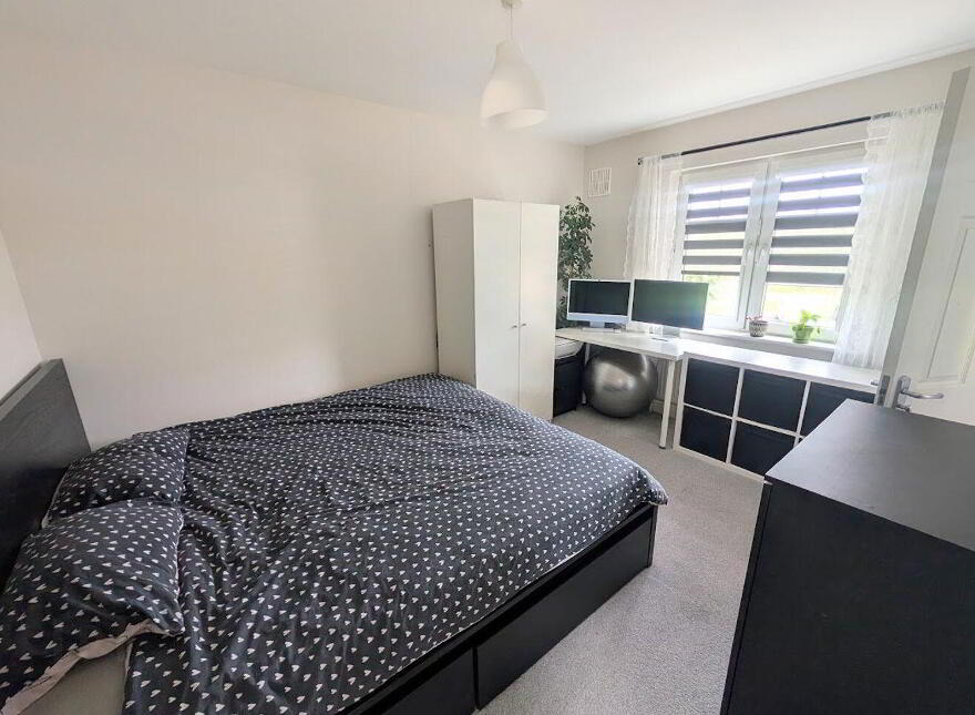 72 The Avenue, Drummin Village, Nenagh, E45HN81