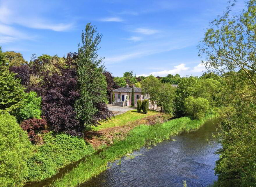 Beakstown Lodge, Beakstown, Holycross, E41WK85