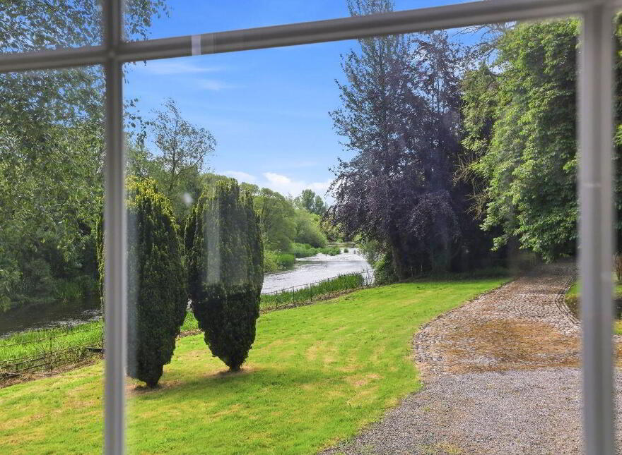 Beakstown Lodge, Beakstown, Holycross, E41WK85